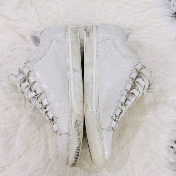 Authentic Balenciaga Pre-loved White Sneaker - Picture 8 of 9